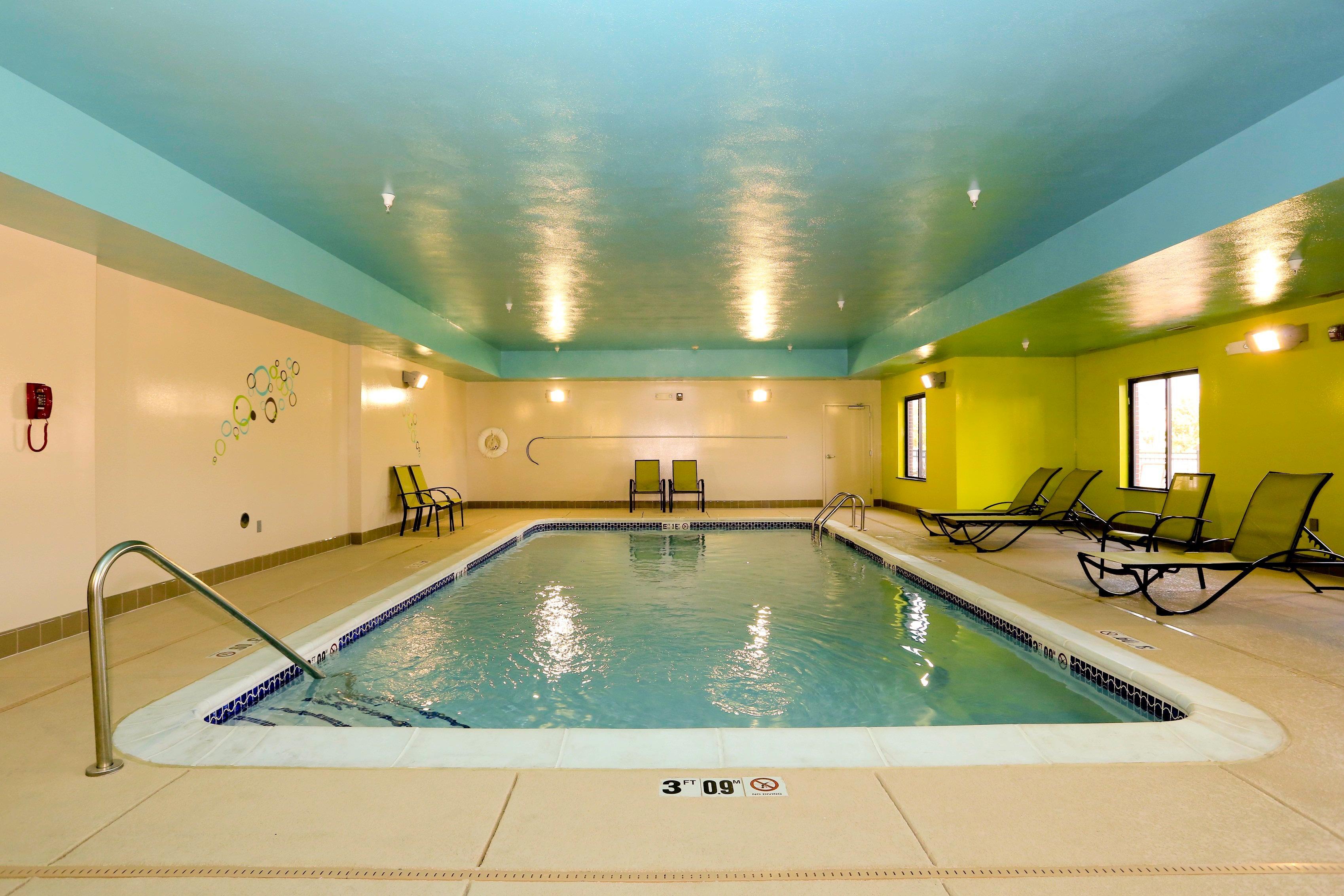 Holiday Inn Express & Suites Marion Northeast By Ihg Eksteriør bilde