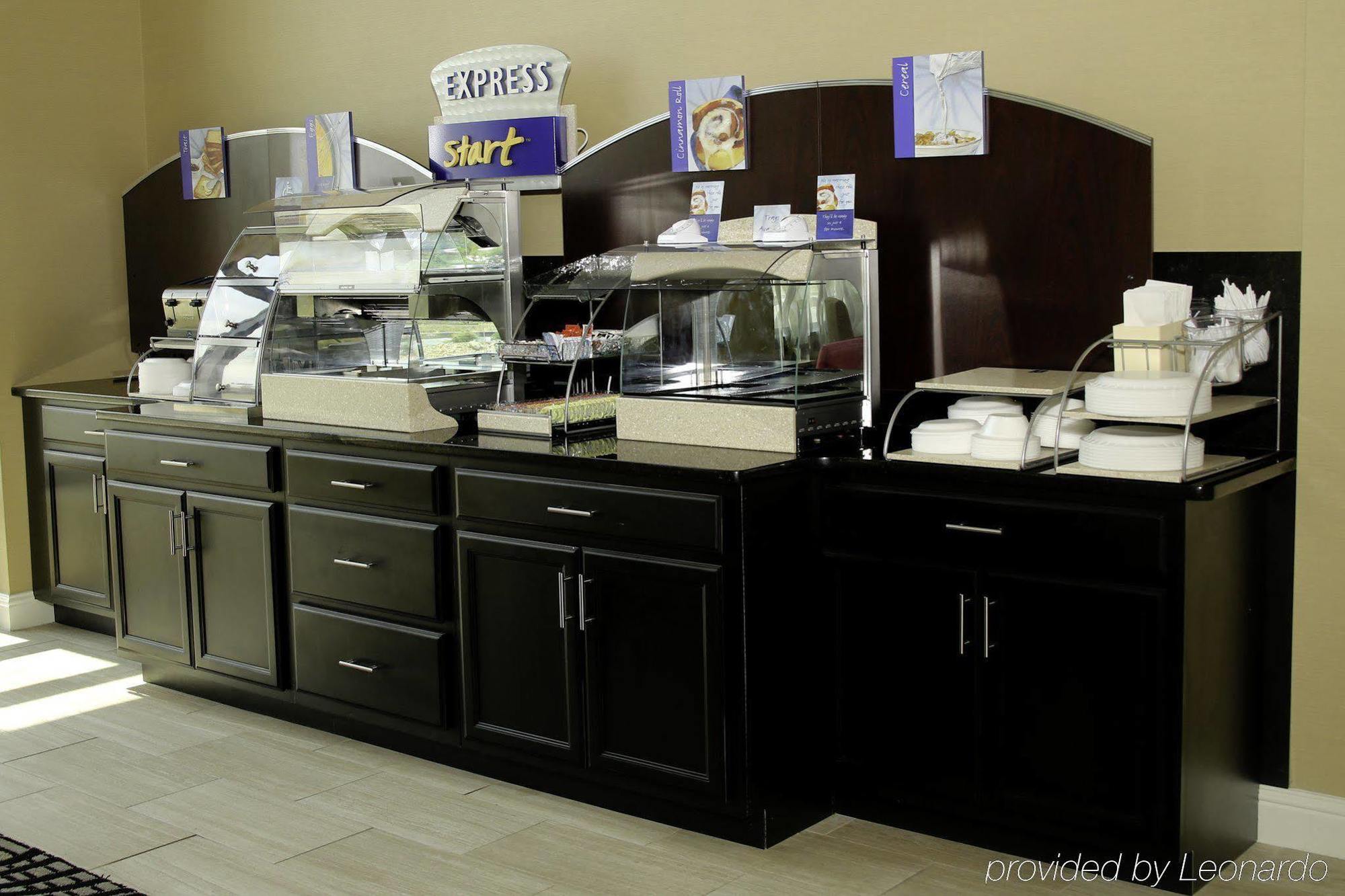 Holiday Inn Express & Suites Marion Northeast By Ihg Eksteriør bilde